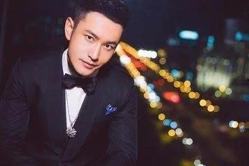 男演员被爆料最新电视剧,爆料来袭！当红男演员主演新剧引热议